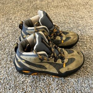 Boys Hiking Boots
